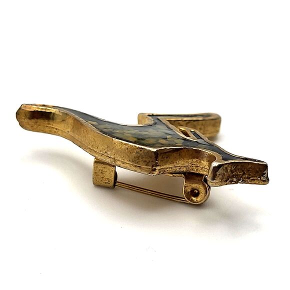 Small Vintage Goldtone Kangaroo Pin with Opal Flake Inlay - Picture 2 of 4
